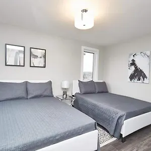 https://clifton-hill-hideaway-2b-two-bedroom-condo-niagara-falls.niagara-fallshotels.com