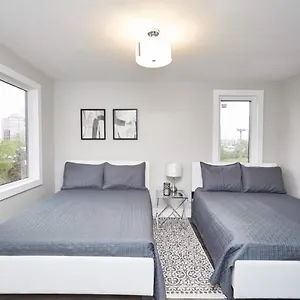 https://fallsview-boutique-2bd-4b.niagara-fallshotels.com
